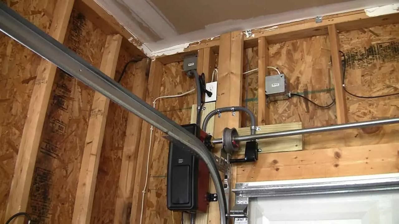 Minimalist Garage Door Opener Jackshaft for Simple Design