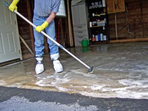 How-to-clean-your-garage-floor