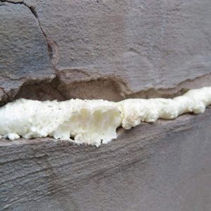 Seal cracks